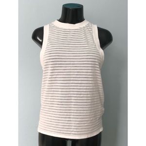 Lululemon muscle tank